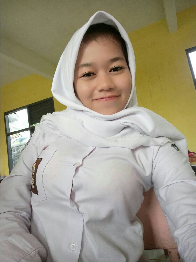 Latest Viral SMP Phenomenon Of ABG Viral SMA 2026 Ukhti Jilbab Wiwik One For All Indonesia